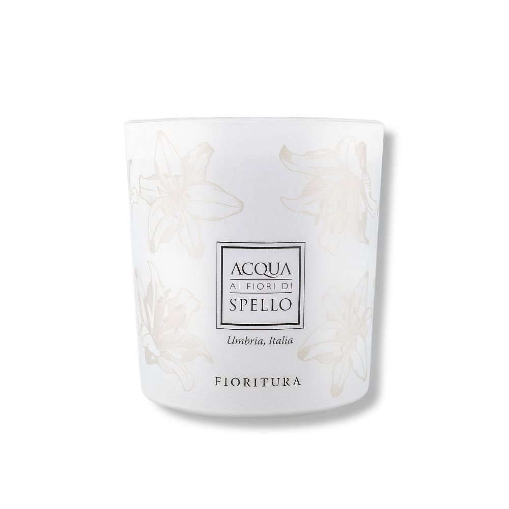 candela profumata fioritura 250 gr in offerta