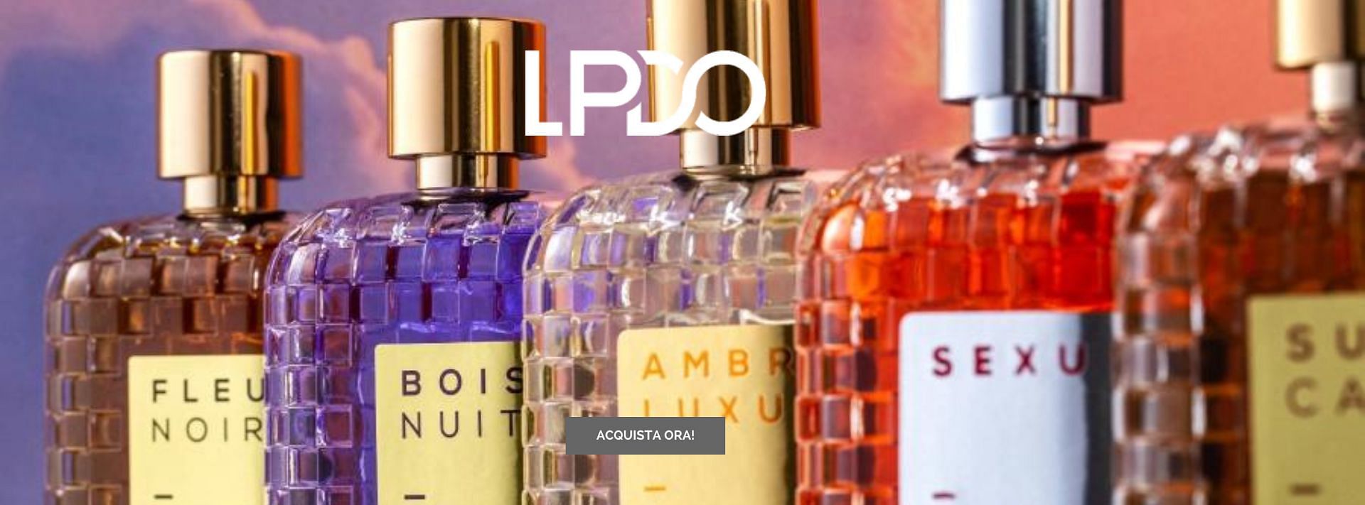 Esclusiva collezione di profumi LPDO, che mostra bottiglie dal design raffinato riempite di profumi unici e affascinanti